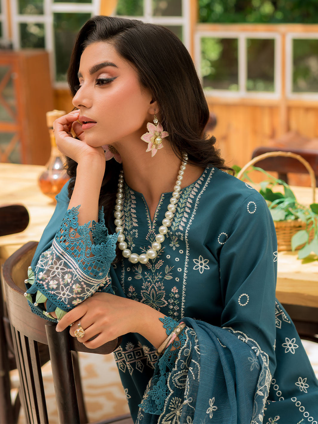 Mahnur | Bella Lawn 24 | BL - 01 - Ladies Clothes 