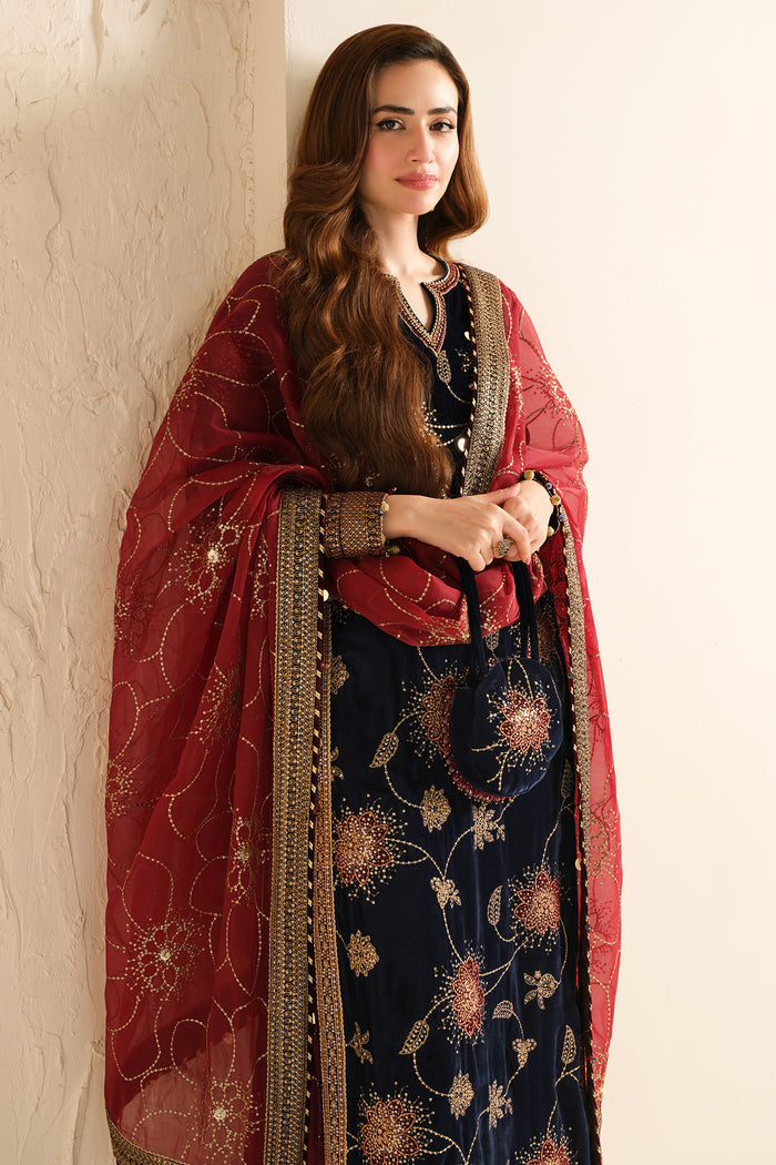 Jazmin | Velvet Edit 24 | VF-2040 - Ladies Clothes - Maria Faisal