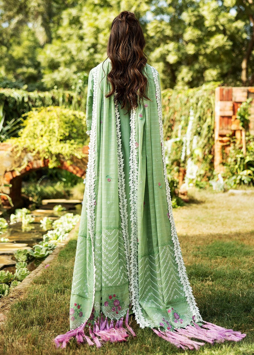 Sadaf Fawad Khan | Siraa Lawn 25 | FRENCH HEARTS - A by Maria Faisal - Registered Vendor of : Sadaf Fawad Khan - type : Ladies Clothes - 100% original wedding dresses