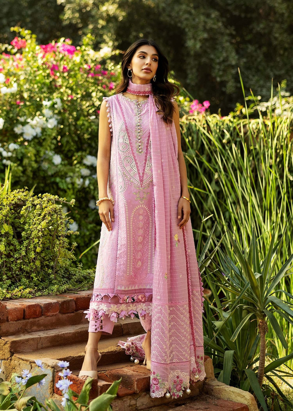 Sadaf Fawad Khan | Siraa Lawn 25 | FRENCH HEARTS - B by Maria Faisal - Registered Vendor of : Sadaf Fawad Khan - type : Ladies Clothes - 100% original wedding dresses
