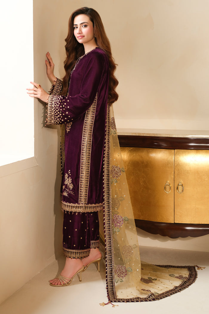 Jazmin | Velvet Edit 24 | VF-2032 - Ladies Clothes - Maria Faisal