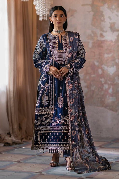 Emaan Adeel | Zarposh Velvet 25 | Roshni - Formal Wear - available at Maria Faisal in UK and USA