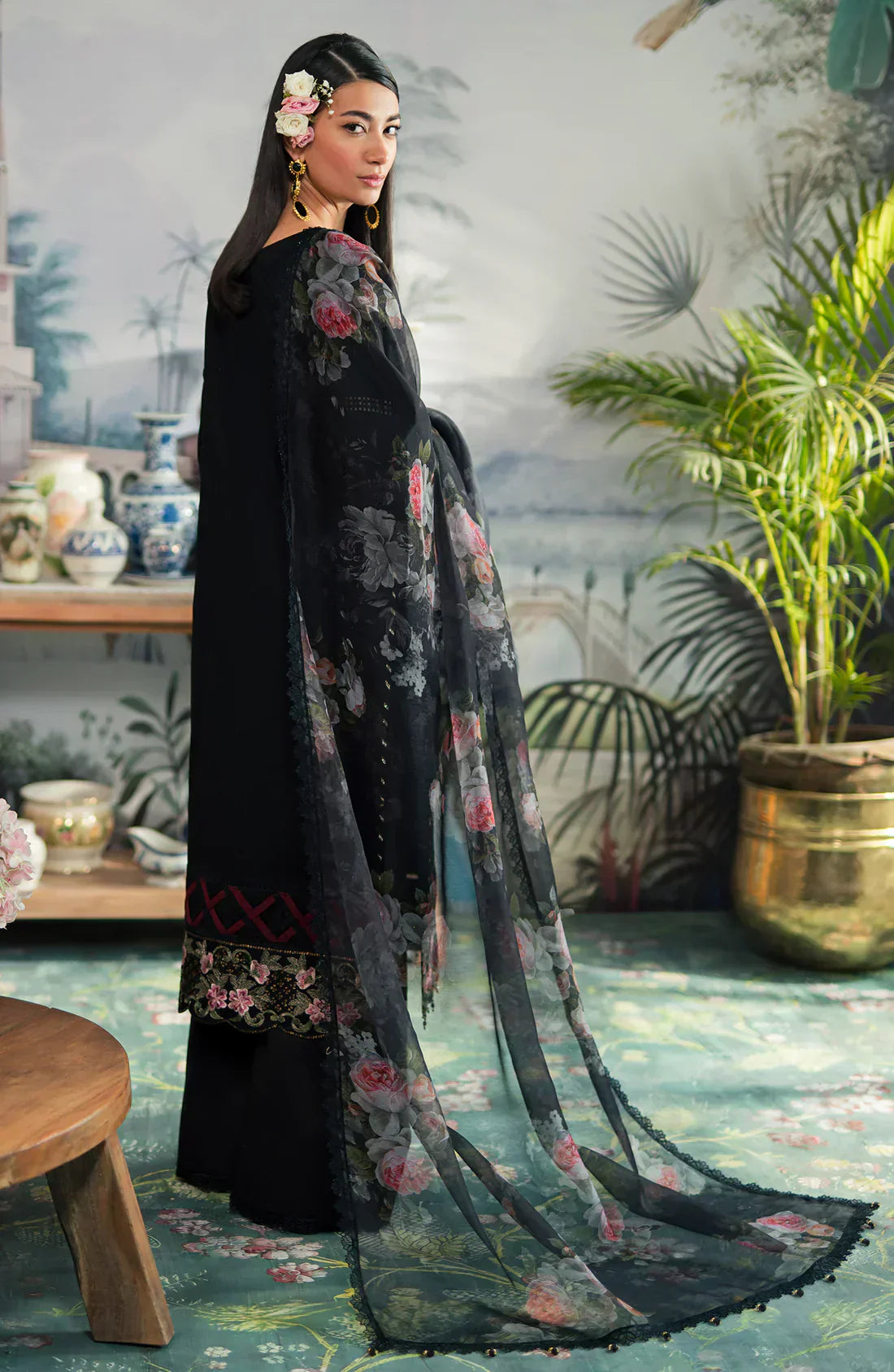Emaan Adeel | Ayra Luxury Lawn 24 | AR-05 - Ladies Clothes - Maria Faisal