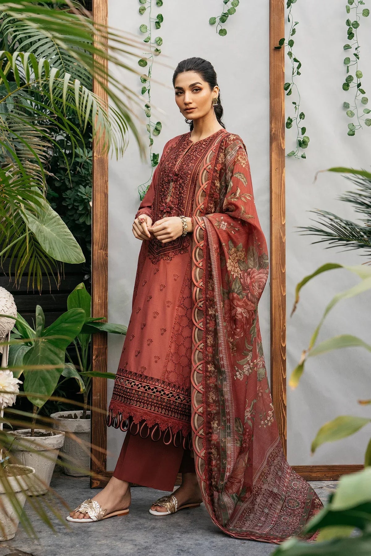 Ethnic | Rozana Collection SS 24 | E0410/203/311 - Ladies Clothes - Maria Faisal