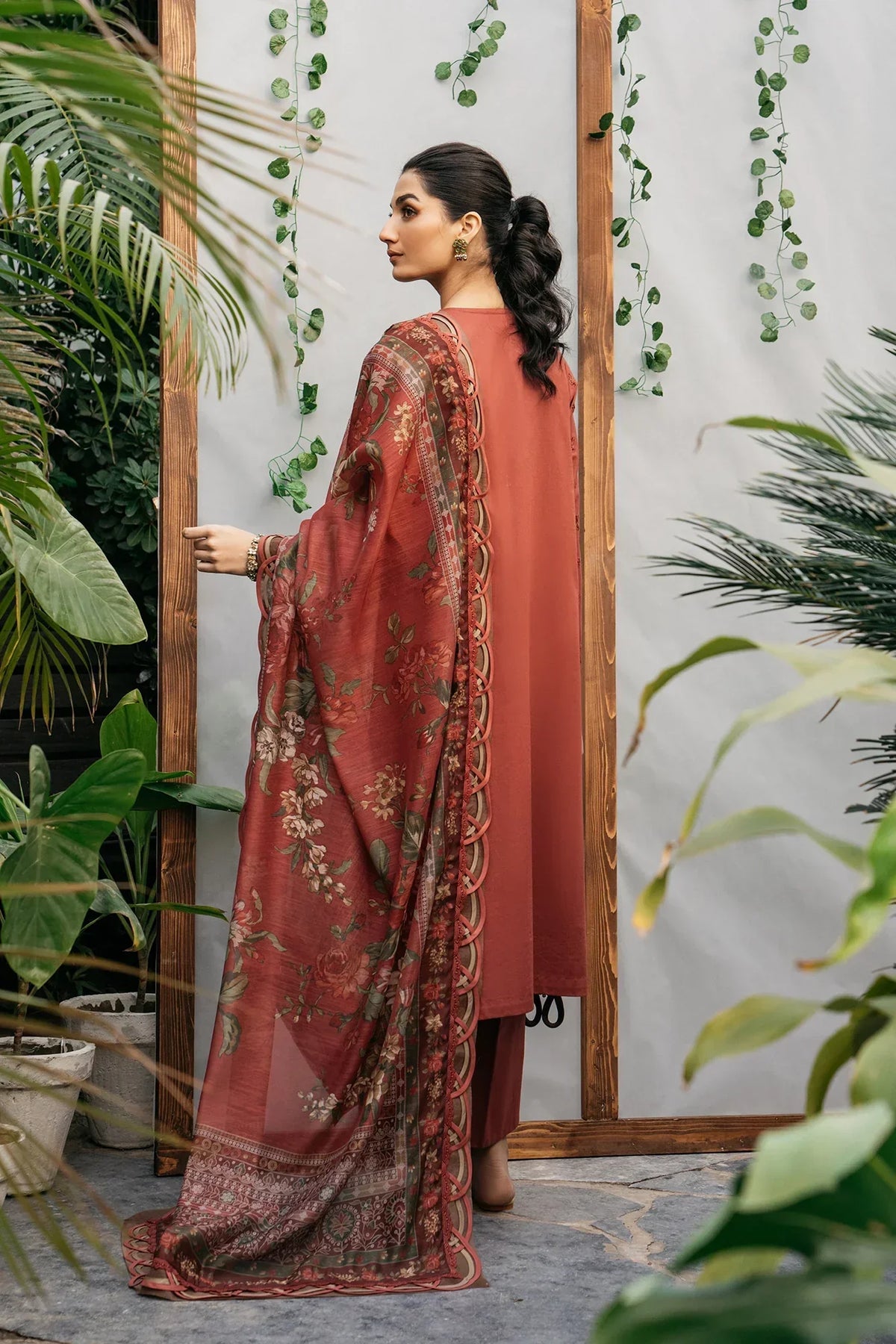 Ethnic | Rozana Collection SS 24 | E0410/203/311 - Ladies Clothes - Maria Faisal