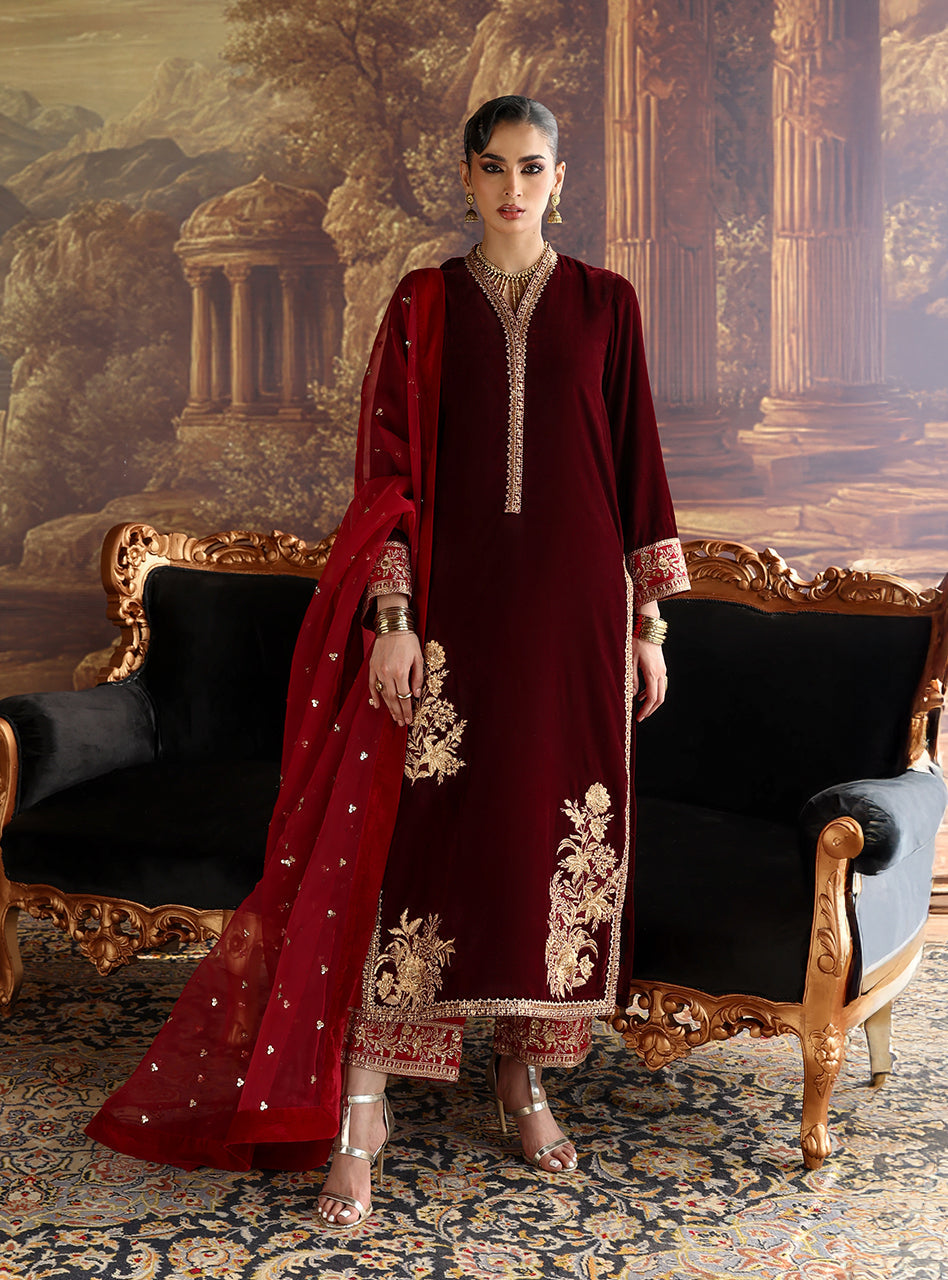Zainab Chottani | Velura Velvet Edit 25 | Nur Long Shirt - Formal Dress - available at Maria Faisal in UK and USA.