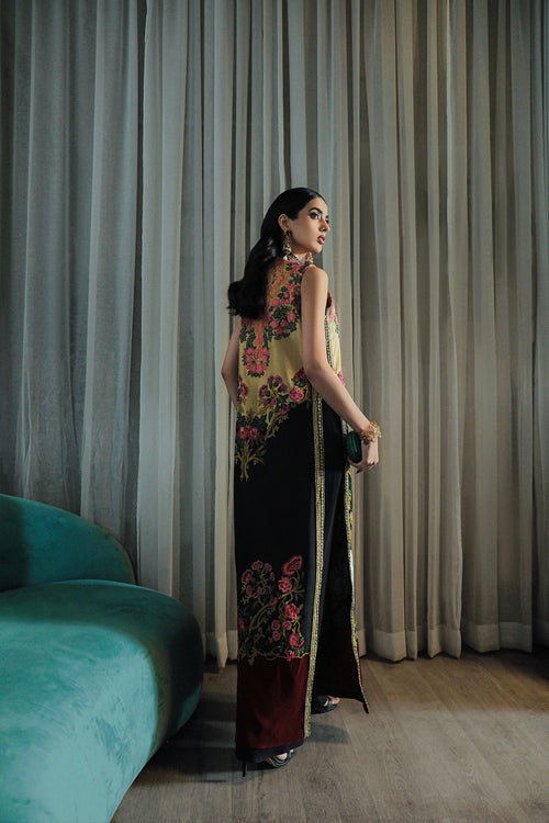Saira Rizwan | Riona Luxury Formals | Ayla - Waniyas