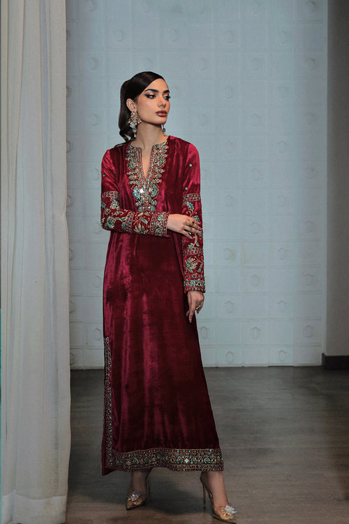 Saira Rizwan | Riona Luxury Formals | Julie - Waniyas