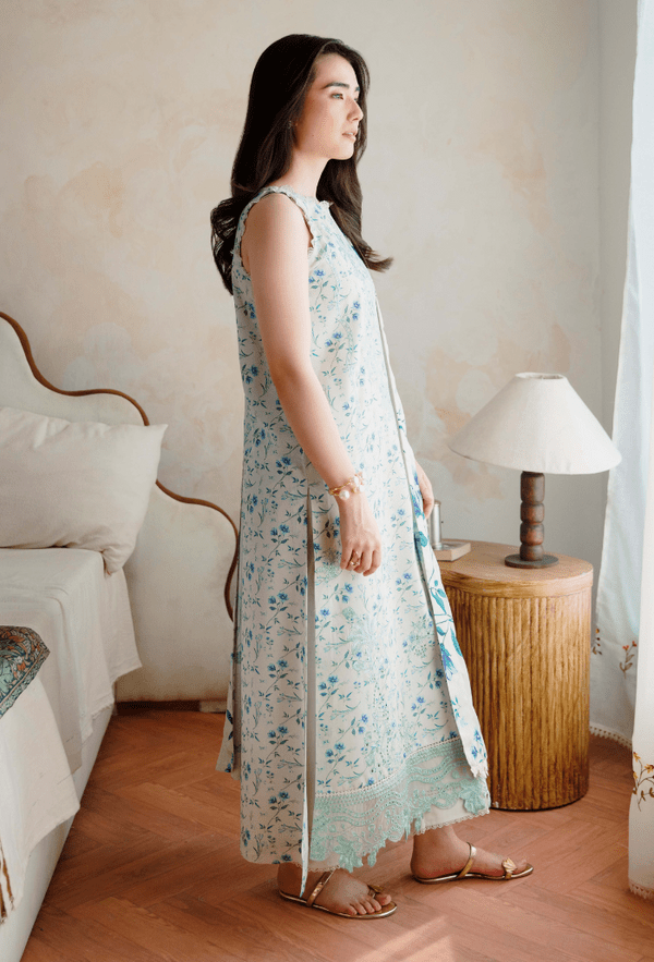 Humdum | Layla 25 | D01 - is White dress from Humdum - Ladies Clothes - Maria Faisal