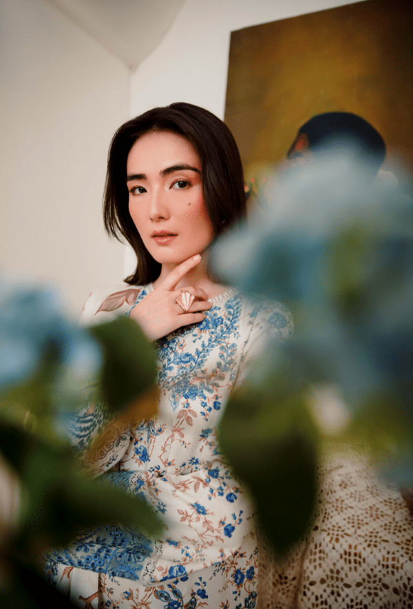 Humdum | Layla 25 | D07 - is Pearl Bush dress from Humdum - Ladies Clothes - Maria Faisal