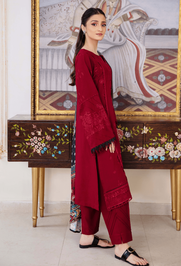 Humdum | Serene 26 | D05 - is Deep Red dress from Humdum - Ladies Clothes - Maria Faisal