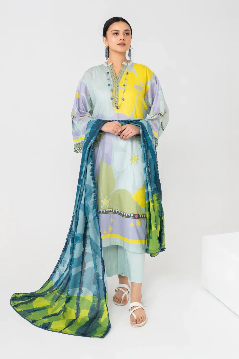 Ittehad | Printed Lawn 24 | IP3P07-3PS-LGR - Ladies Clothes 