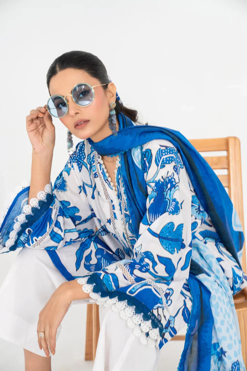 Ittehad | Printed Lawn 24 | IP3P10-3PS-BLU - Ladies Clothes 