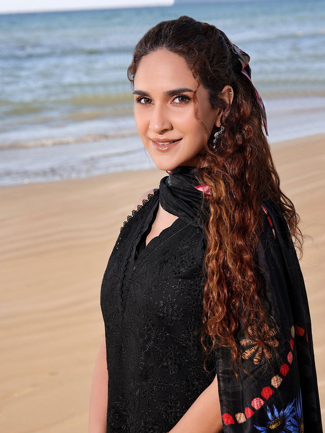 Izel | Saahil Signature Lawn 24 | NUREH - Maria Faisal