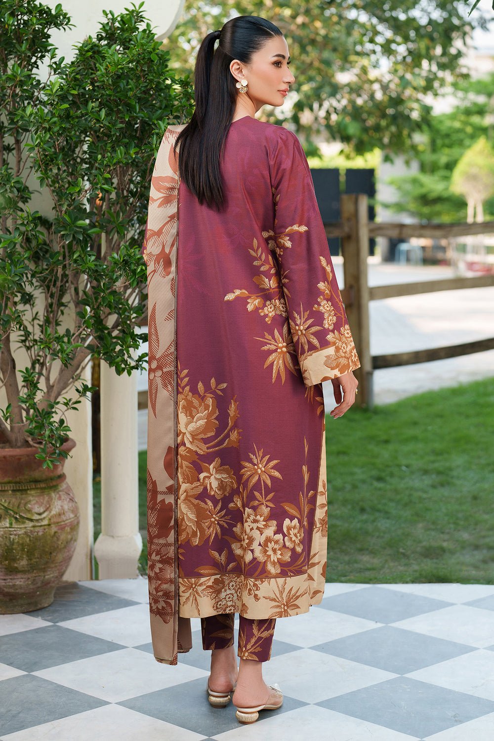 Jazmin | Winter 25 | UW - 0180 M - is Maroon dress from Jazmin - Ladies Clothes - Maria Faisal