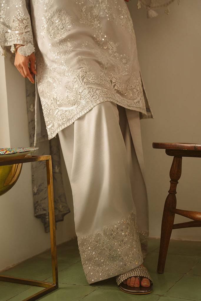Cross Stitch | Luxe Atelier 25 | GRAY DAWN by Maria Faisal - Registered Vendor of : Cross Stitch - type : Ladies Clothes - 100% original wedding dresses