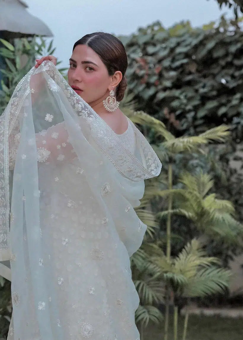 Tena Durrani | Amelie Luxe Formals | Pearl - Ladies Clothes 