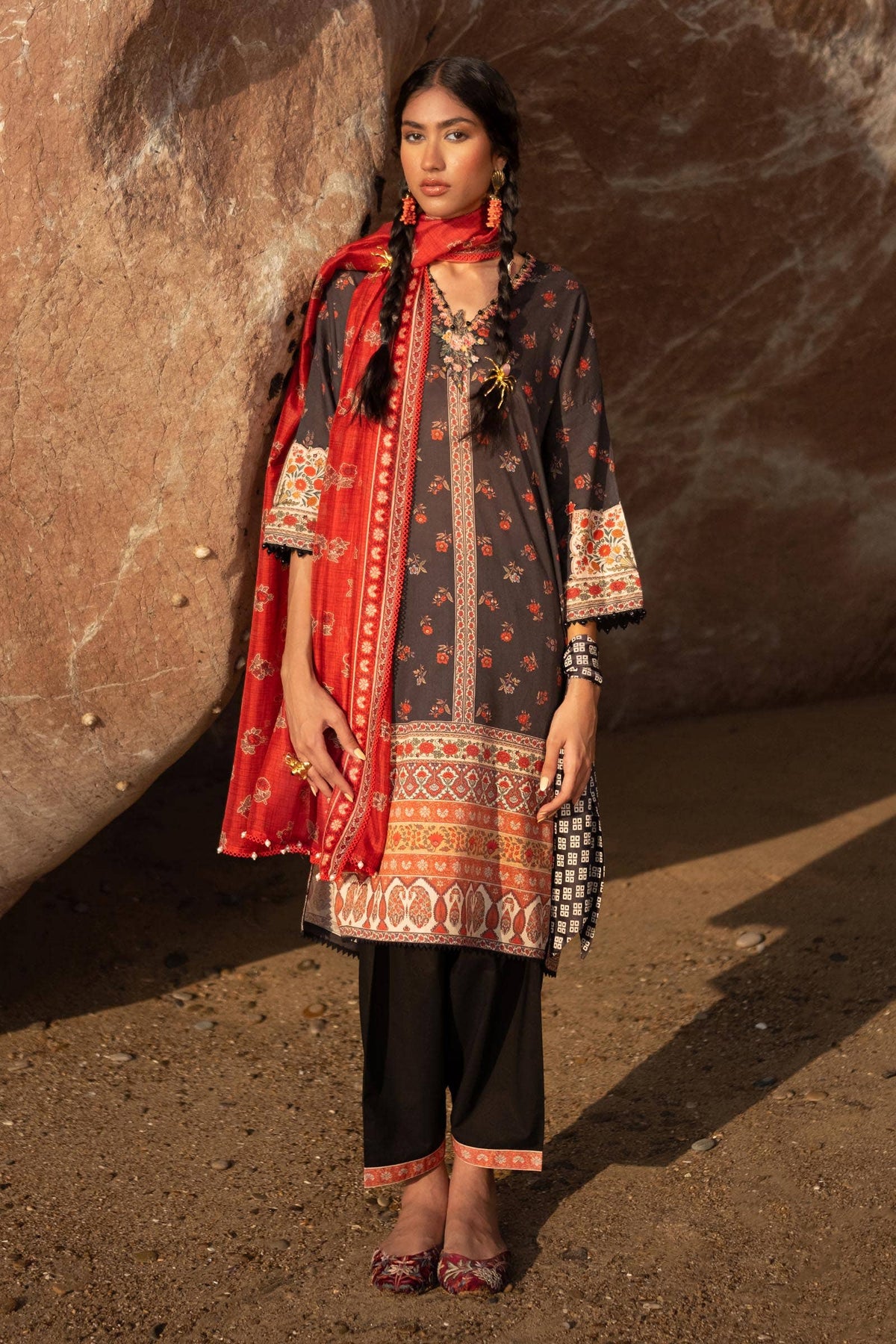 Sana Safinaz | Mahay Spring 24 | H241-017A-2BK - Ladies Clothes - Maria Faisal