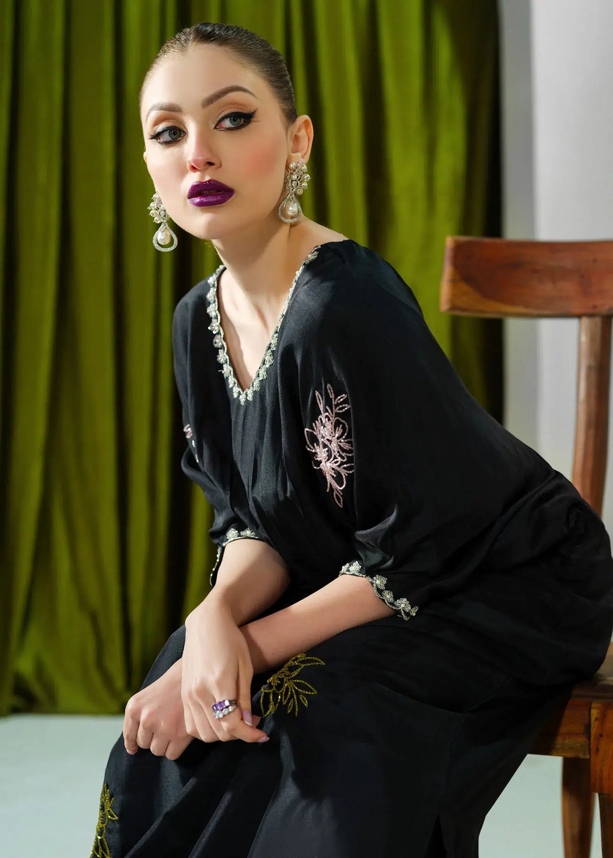 Mahum Asad | Forever and Ever Formals | Midnight - Ladies Clothes 