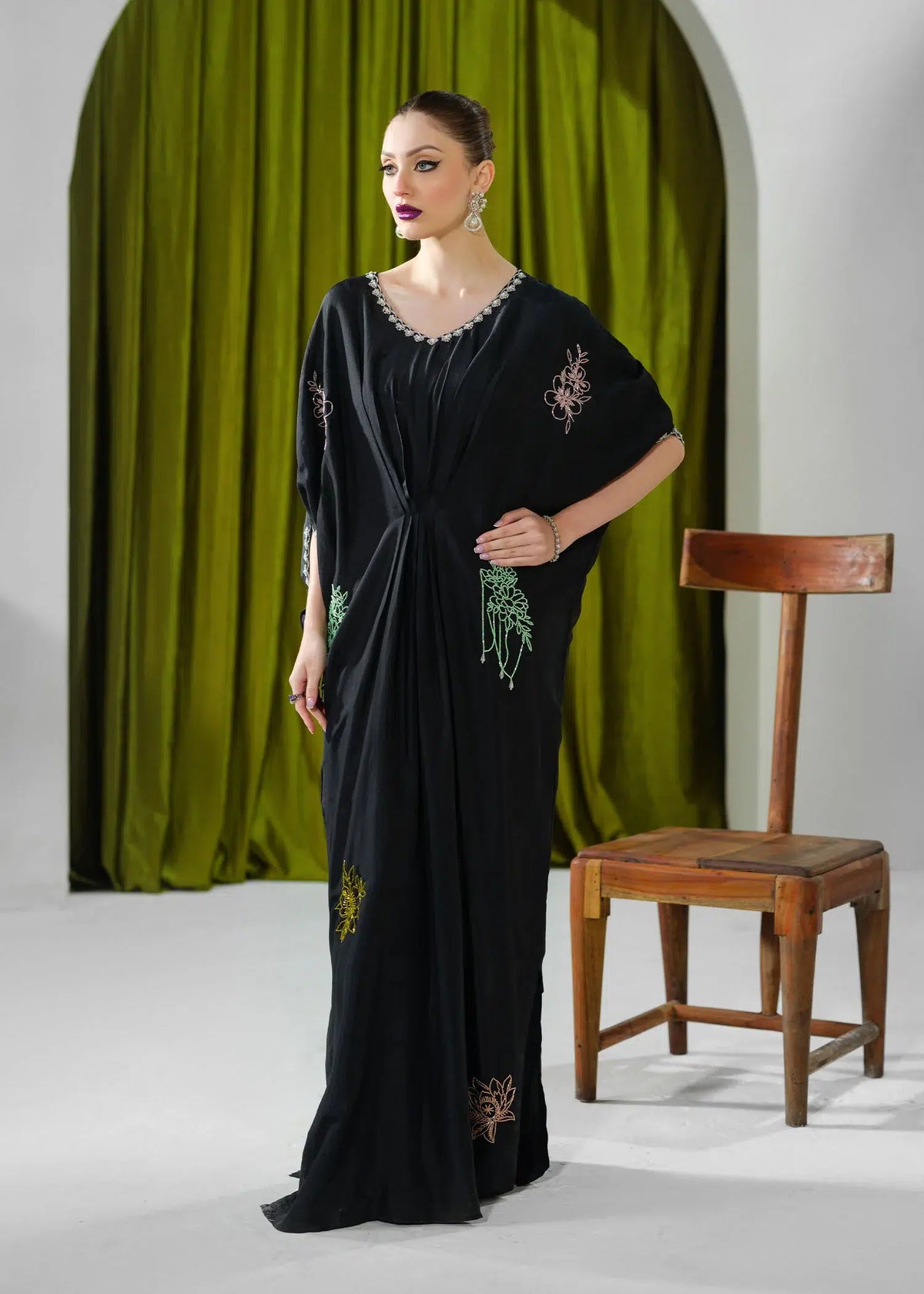 Mahum Asad | Forever and Ever Formals | Midnight - Ladies Clothes 