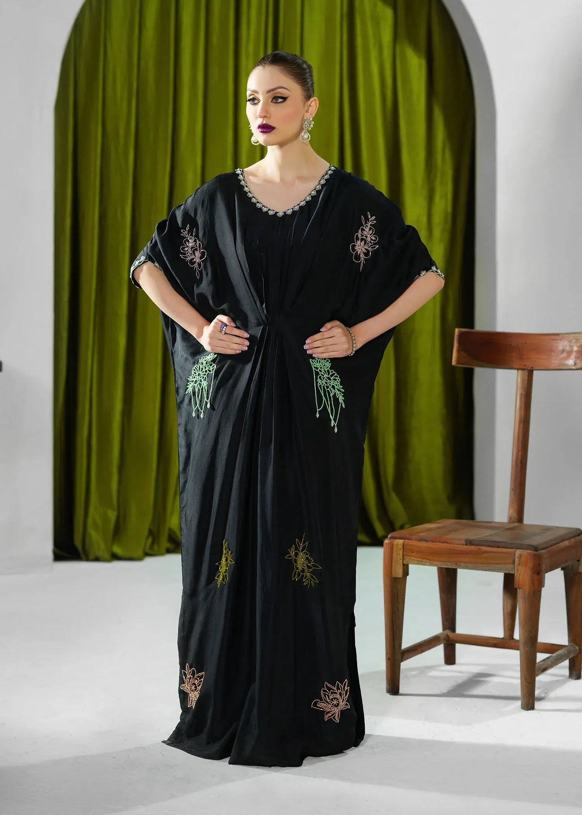 Mahum Asad | Forever and Ever Formals | Midnight - Ladies Clothes 