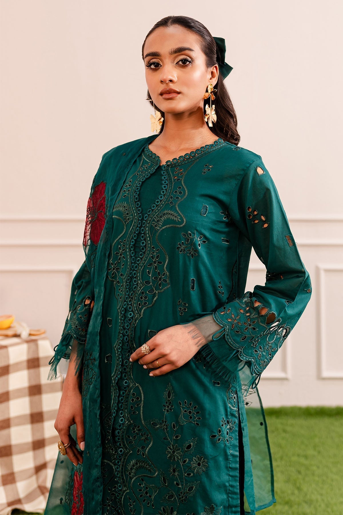 Nureh | Shades Of Summer | NP-478 - Waniyas