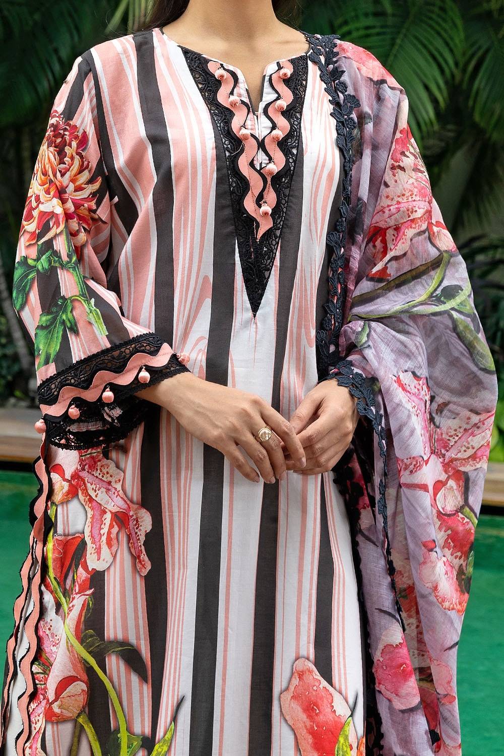 Gul Ahmed | Festive Capsule 25 | PC-52004 by Maria Faisal - Registered Vendor of : Gul Ahmed - type : - 100% original wedding dresses