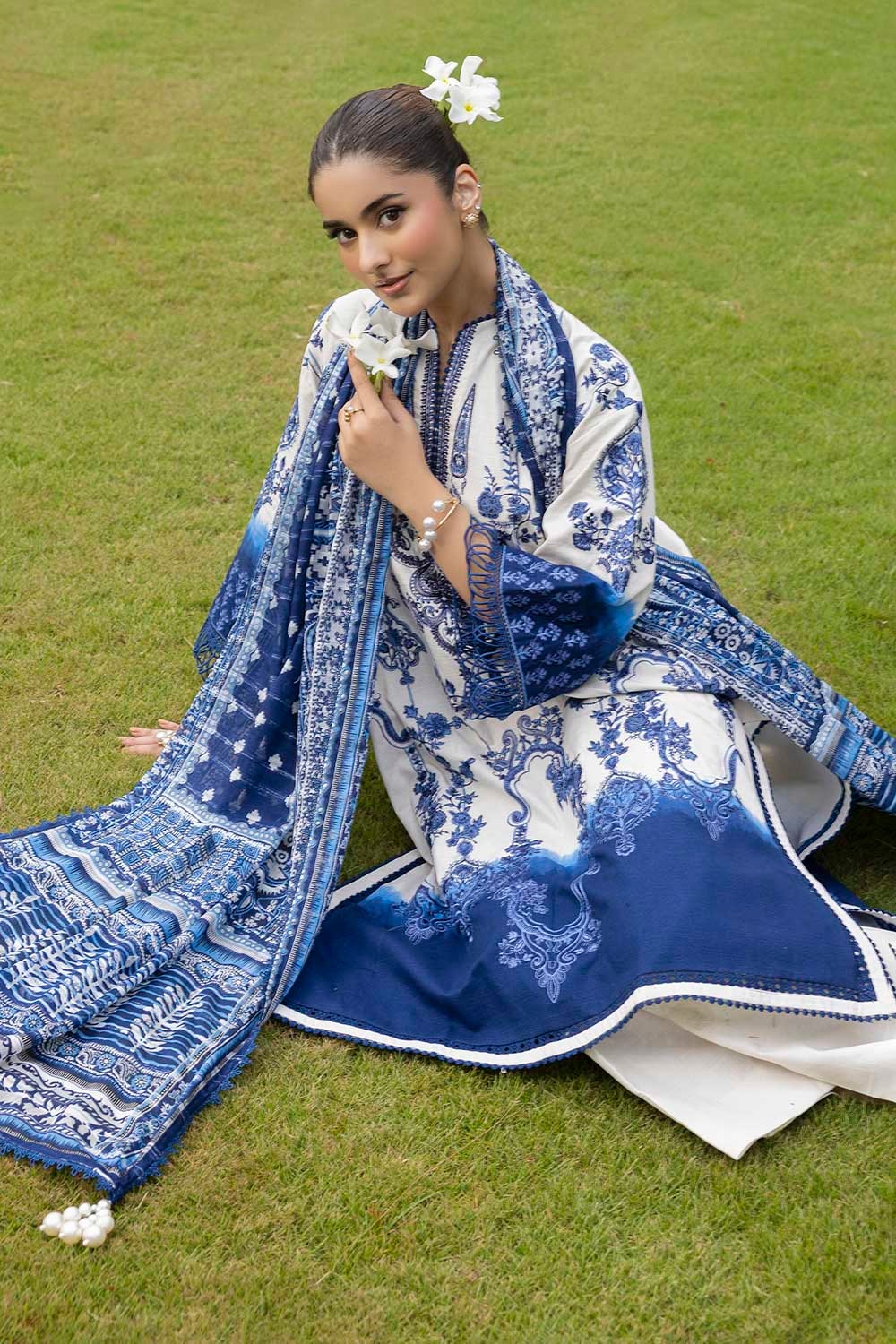Gul Ahmed | Winter Collection 25 | K-52095 - Ladies Clothes - Maria Faisal