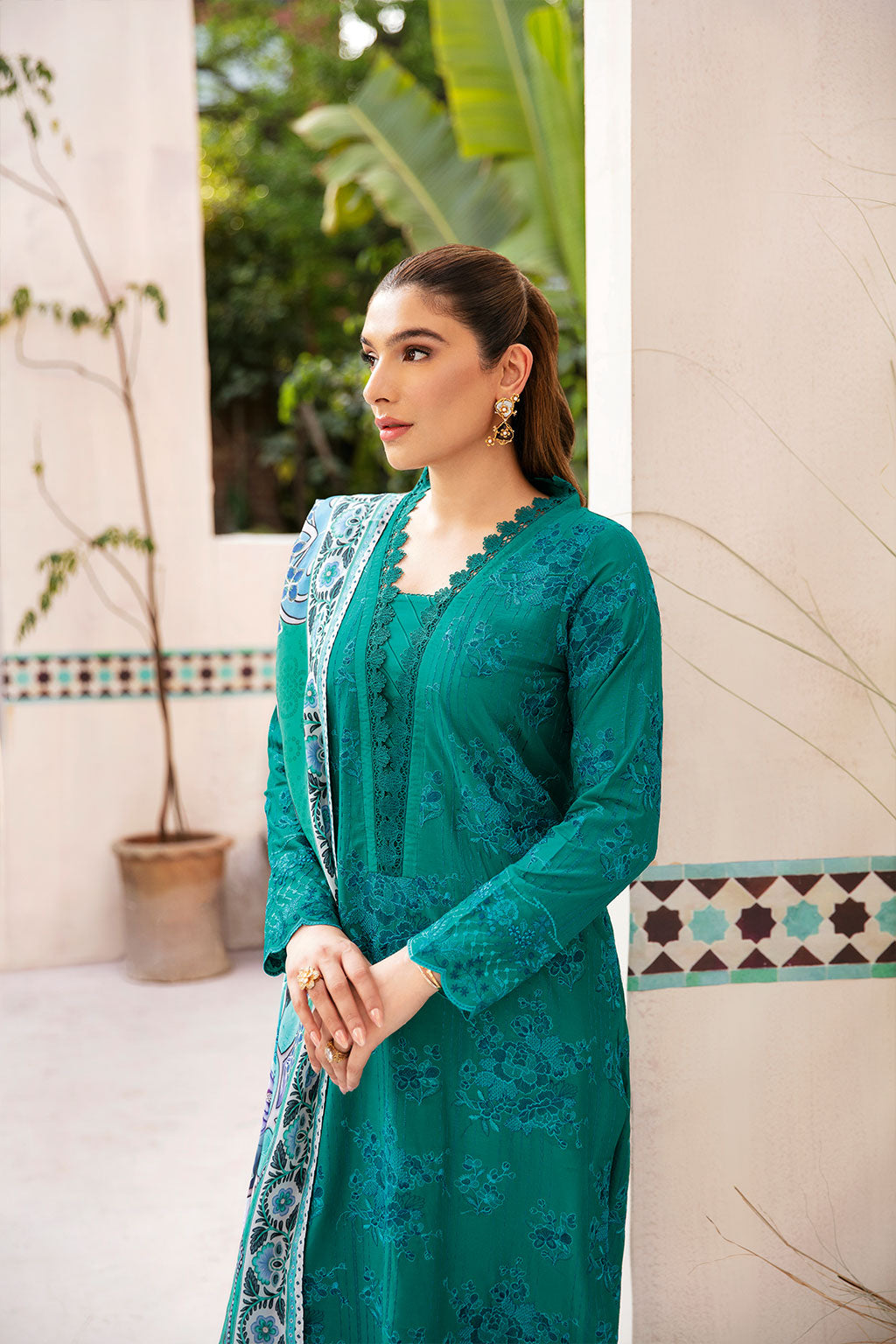 Ramsha | Andaaz Collection | Z-1002 - Ladies Clothes 