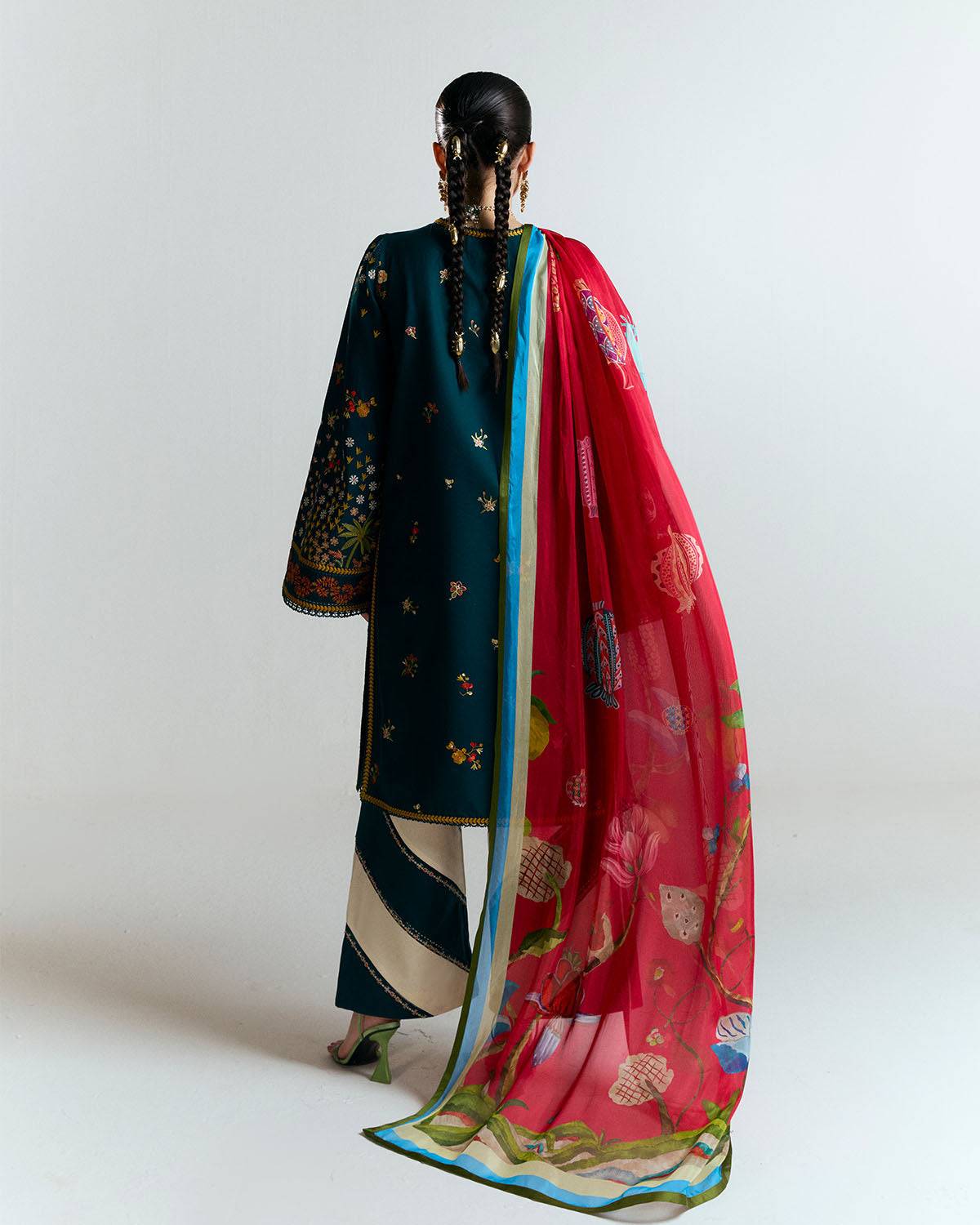 Jugnu | SS 25 | Anara by Maria Faisal - Registered Vendor of : Jugnu - type : - 100% original wedding dresses