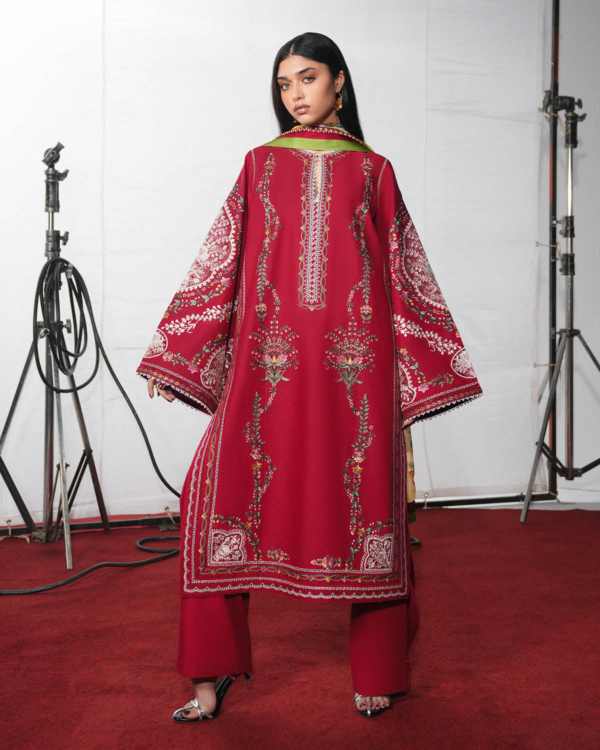Jugnu Lahore | The Reserved View SS Edit | Diryaz - Dress - available at Maria Faisal in UK and USA.