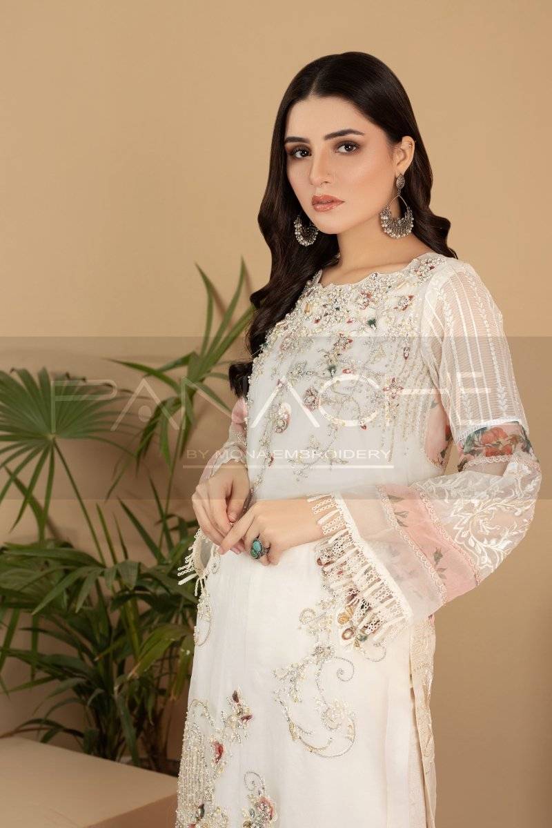 Panache | Pret | White Florence by Maria Faisal - Registered Vendor of : Panache By Mona - type : Ladies Clothes - 100% original wedding dresses