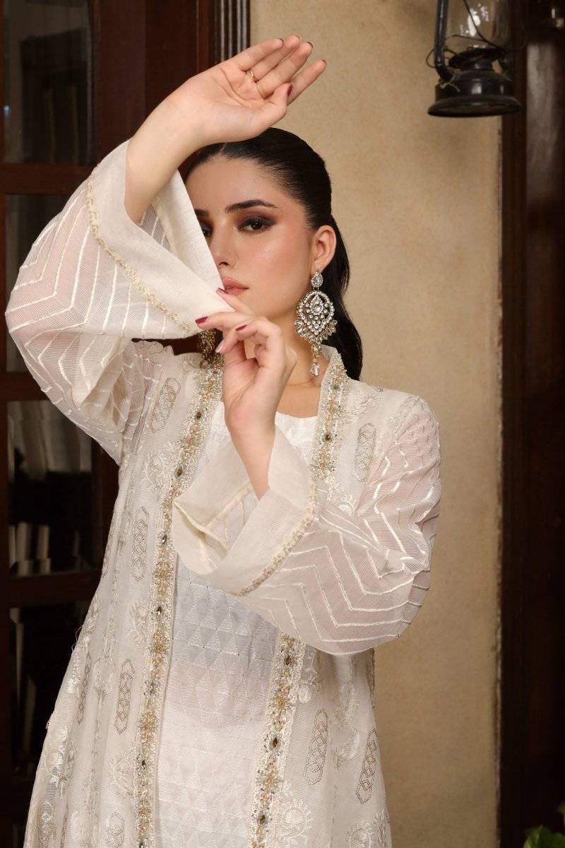 Panache | Pret | White Grace by Maria Faisal - Registered Vendor of : Panache By Mona - type : Ladies Clothes - 100% original wedding dresses