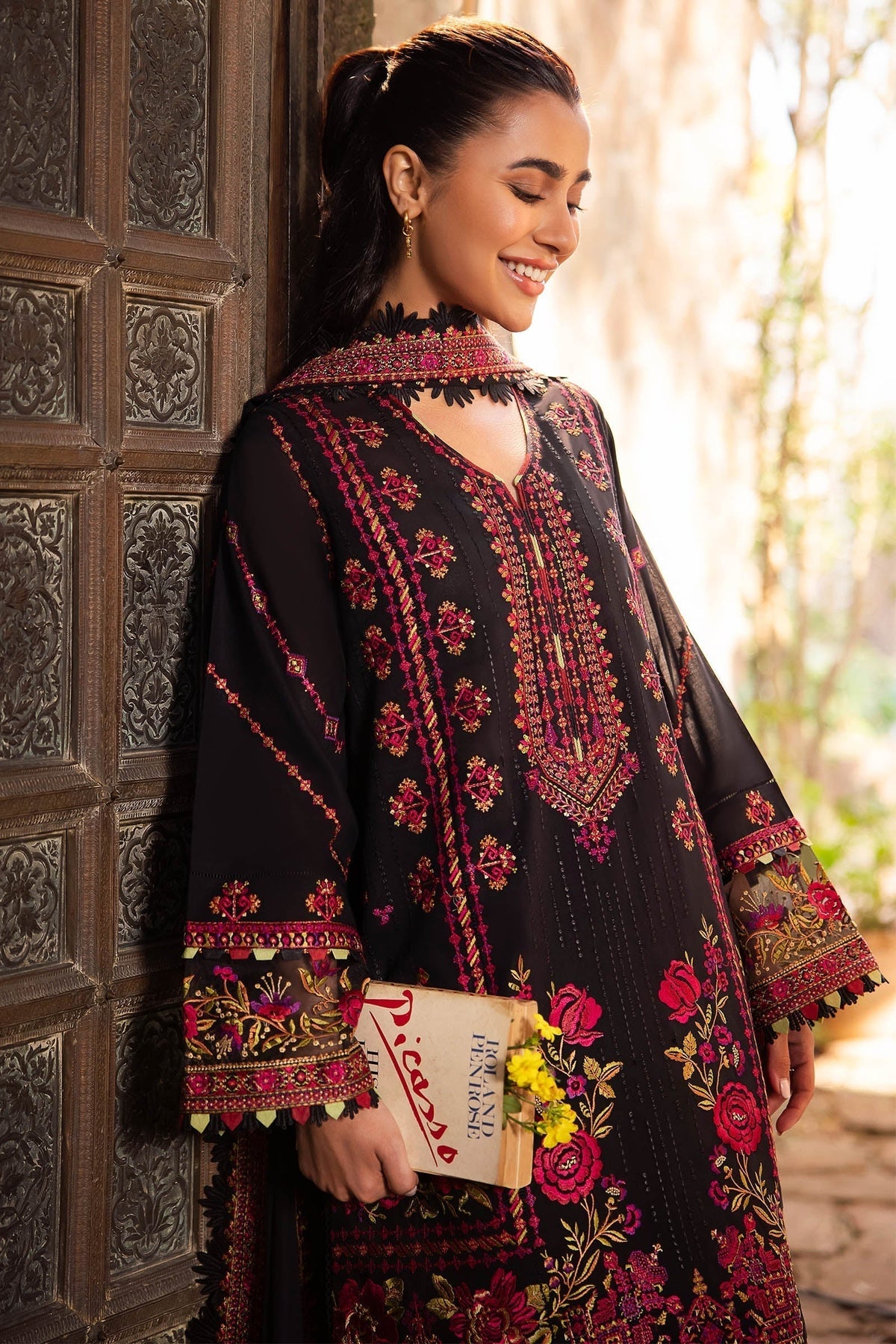 Zaha | Lawn 24 | ZEL (ZL24-08 B) - Ladies Clothes - Maria Faisal