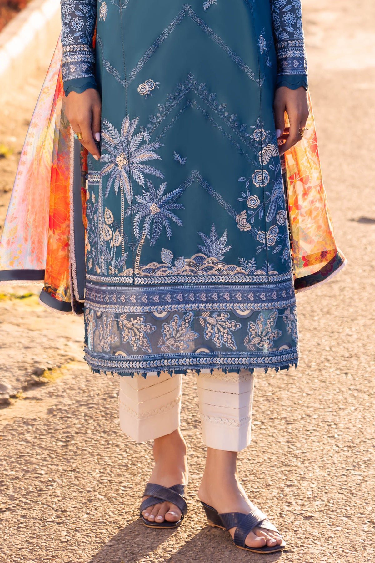 Zaha | Lawn 24 | EIRA (ZL24-05 B) - Ladies Clothes - Maria Faisal