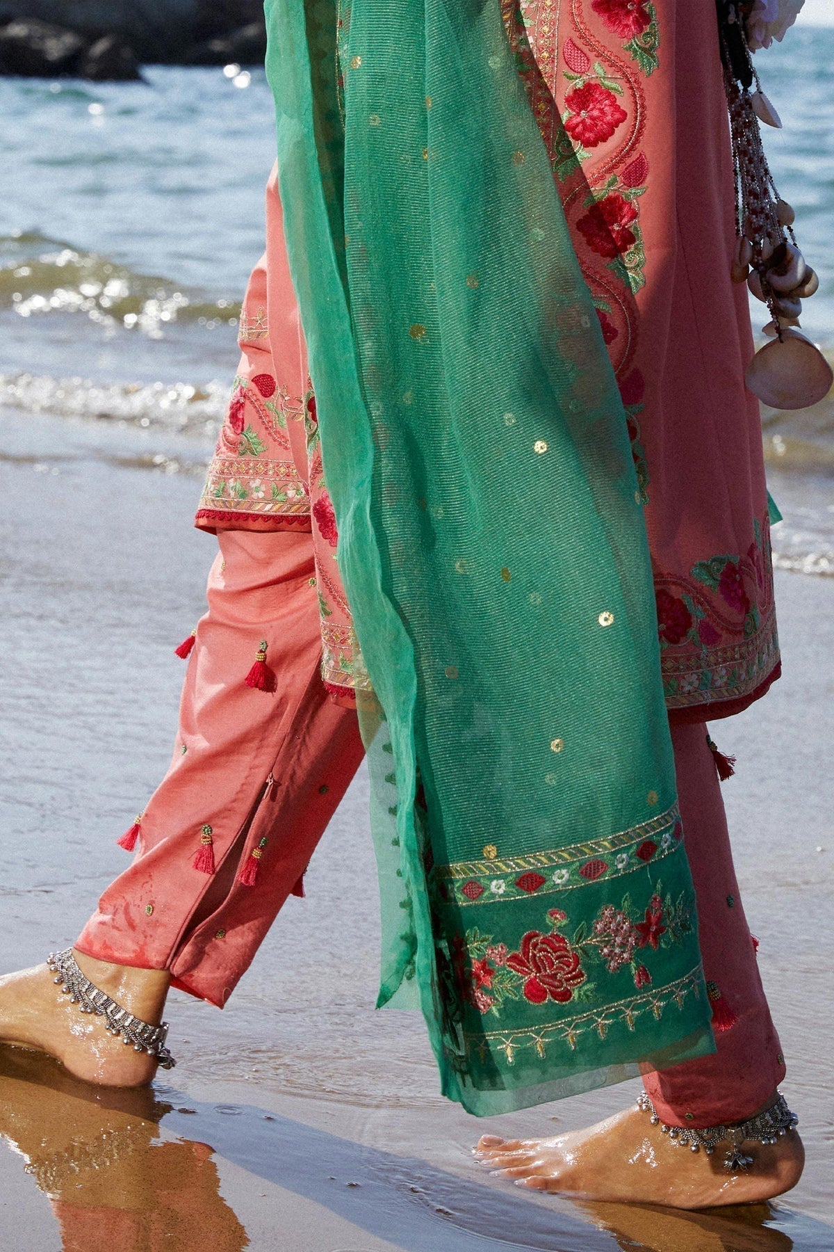 Zara Shahjahan | Luxury Lawn 24 | JIYA-6A - Luxury - Maria Faisal